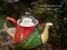 Load image into Gallery viewer, Hansa Aunty // Aunteapot