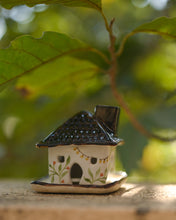 Load image into Gallery viewer, Dhoop Huts