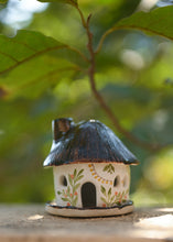 Load image into Gallery viewer, Dhoop Huts