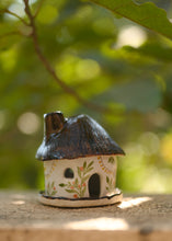 Load image into Gallery viewer, Dhoop Huts